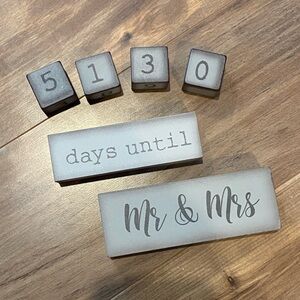 Wedding countdown display decor